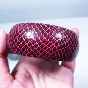 Wide Embossed Bangle Bracelet Burgundy Retro 90s